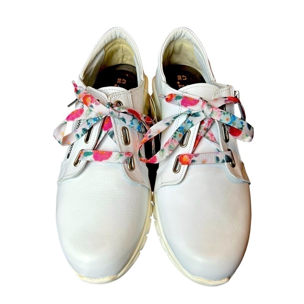 NAOT Eliot’s Top Quality White Leather Lace Up Side Zip Slip Sneakers